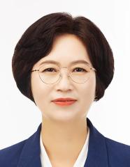 Lee Yun Mi 