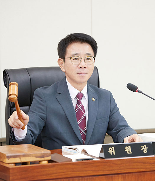 용인특례시의회  도시건설위원회 위원장  김윤선