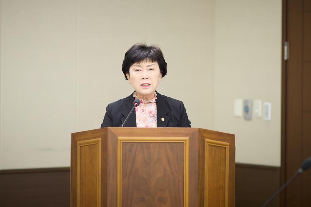 '상임위 위원별 제1차 회의 (제292회 임시회)' 게시글의 사진(35) '20250411 상임위 위원별 제 1차 회의 (제292회 임시회)-089.jpg'