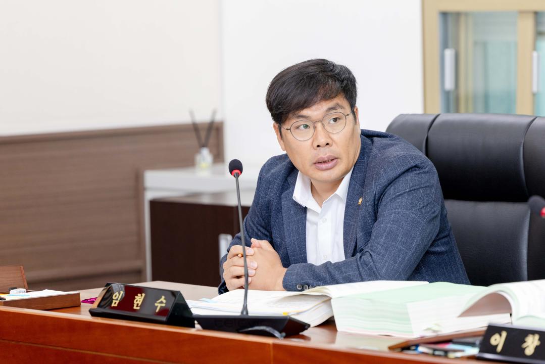 '제2차 예산결산특별위원회(제293회 제1차 정례회)' 게시글의 사진(5) '20250625 제293회 제1차 정례회 예산결산위원회 회의 (12).jpg'