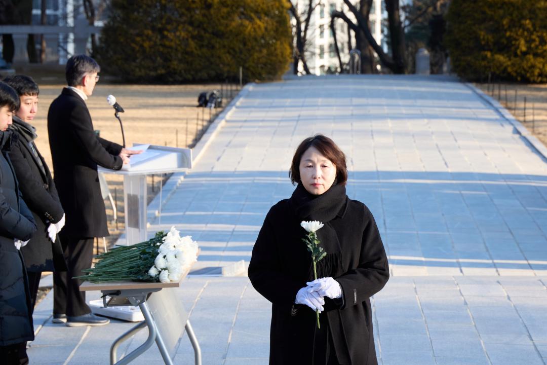 '현충탑 참배' 게시글의 사진(14) '20260102 현충탑 참배-017.jpg'