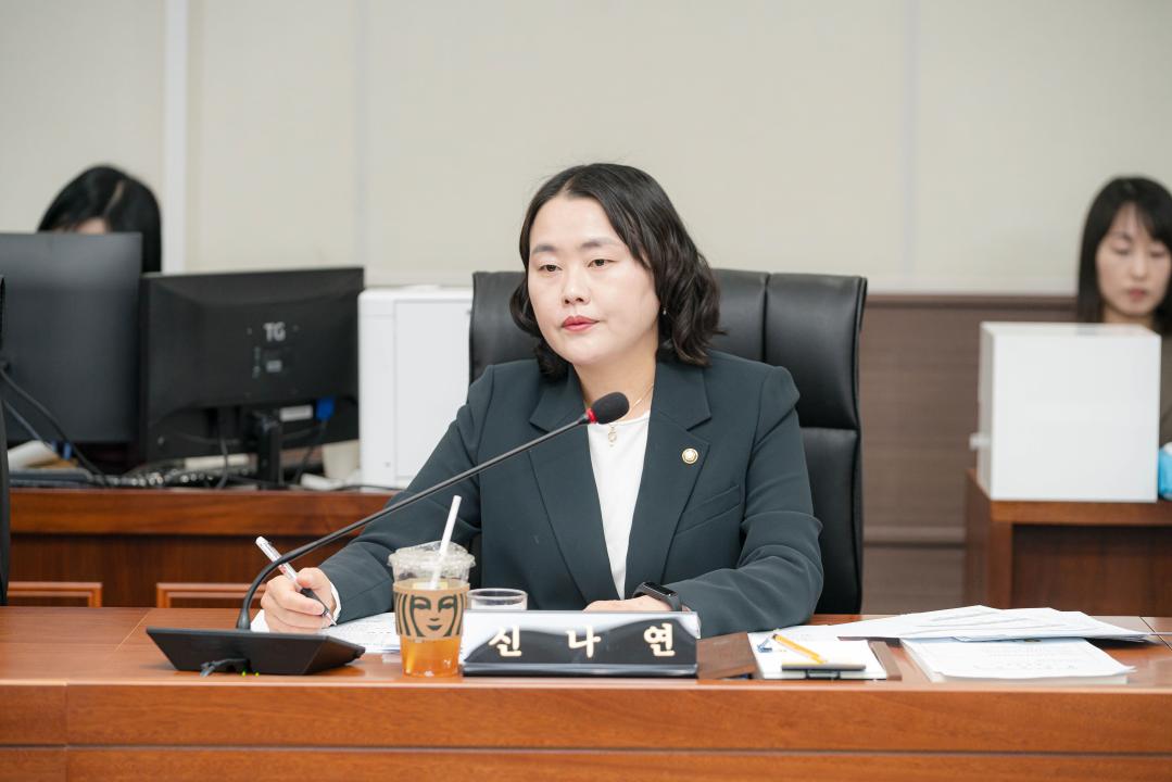 '제 1차 상임위별 회의 ( 제291회 임시회 )' 게시글의 사진(10) '20250313 각 상임의별 제 1차 회의 (제 291회 임시회) N_-24.jpg'
