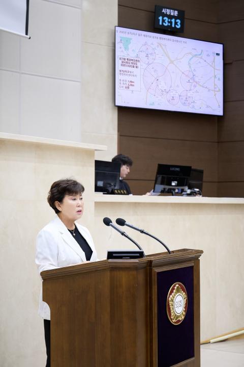 '제293회 제1차 정례회 제3차 본회의' 게시글의 사진(13) '20250627 제293차 제1회 정례회 제3차 본회의-14.jpg'