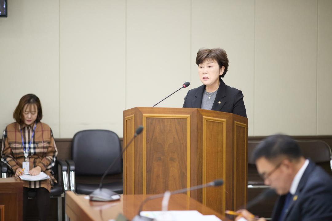 '상임위위원회별 제1차 회의 ( 제302회 임시회 )' 게시글의 사진(12) '20260403 상임위원회별 제1차 회의(제302호 임시회)-15.jpg'