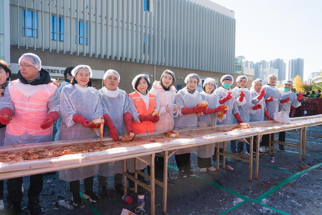 '용인 사랑 나눔 김장' 게시글의 사진(3) '20251103 용인 사랑 나눔 김장 축제 N_-46.JPG'