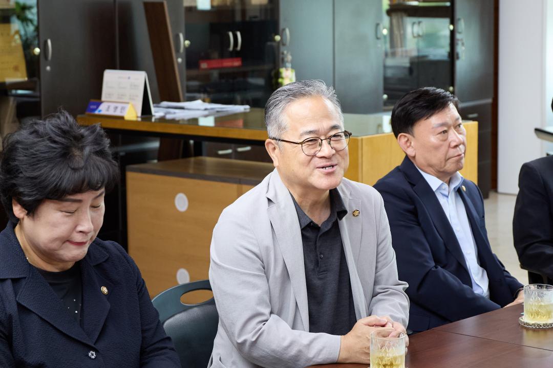 '유관기관 방문' 게시글의 사진(75) '20260707 유관기관 방문-090.jpg'