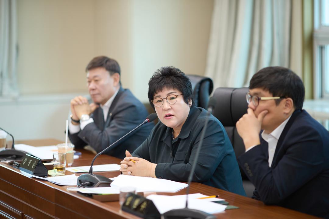 '상임위 위원별 제1차 회의 (제292회 임시회)' 게시글의 사진(52) '20250411 상임위 위원별 제 1차 회의 (제292회 임시회)-120.jpg'