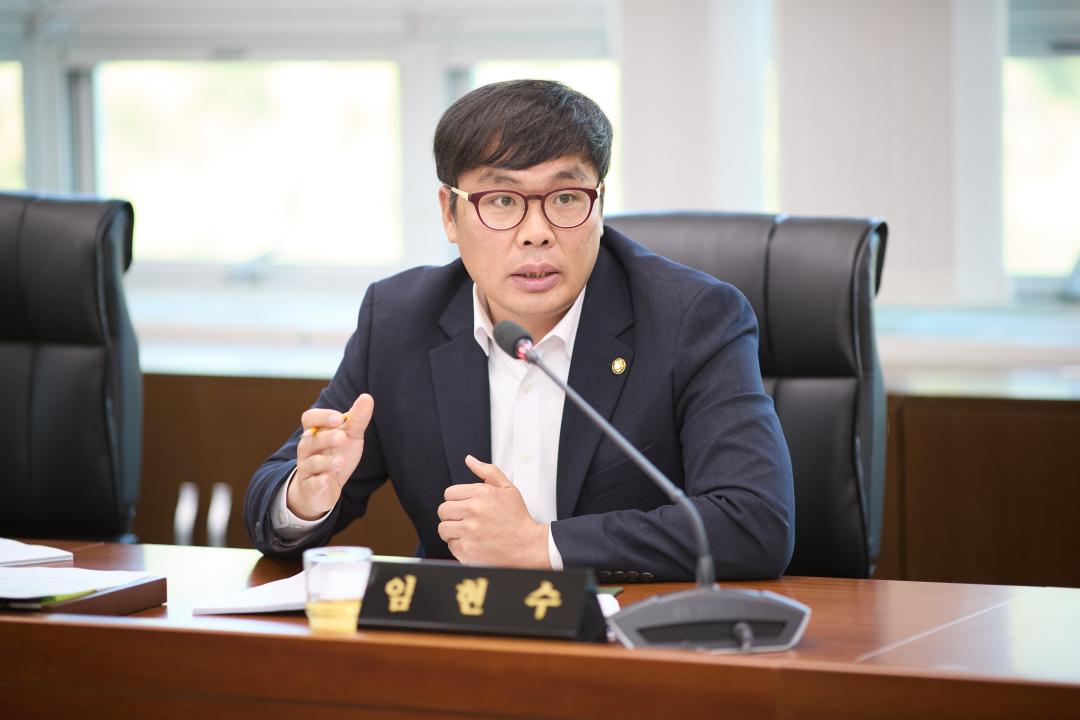 '상임위 위원별 제1차 회의 (제292회 임시회)' 게시글의 사진(54) '20250411 상임위 위원별 제 1차 회의 (제292회 임시회)-124.jpg'