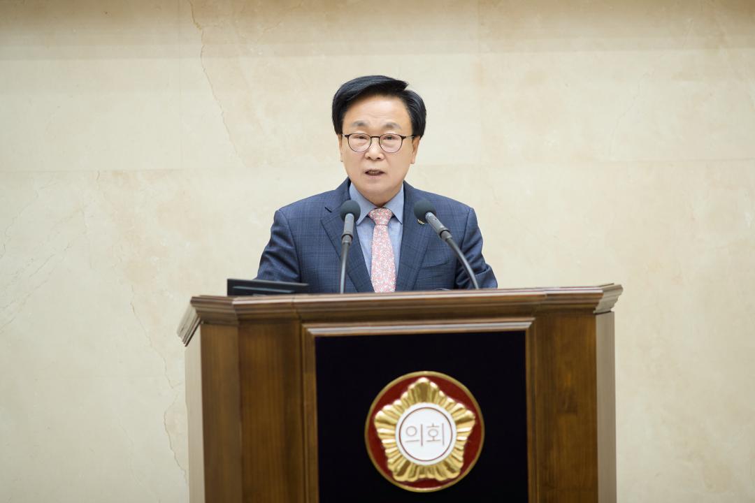 '제297회 제2차 정례회 제4차 본회의' 게시글의 사진(13) '20251213 제297회 제2차 정례회 제4차 본회의-02.jpg'