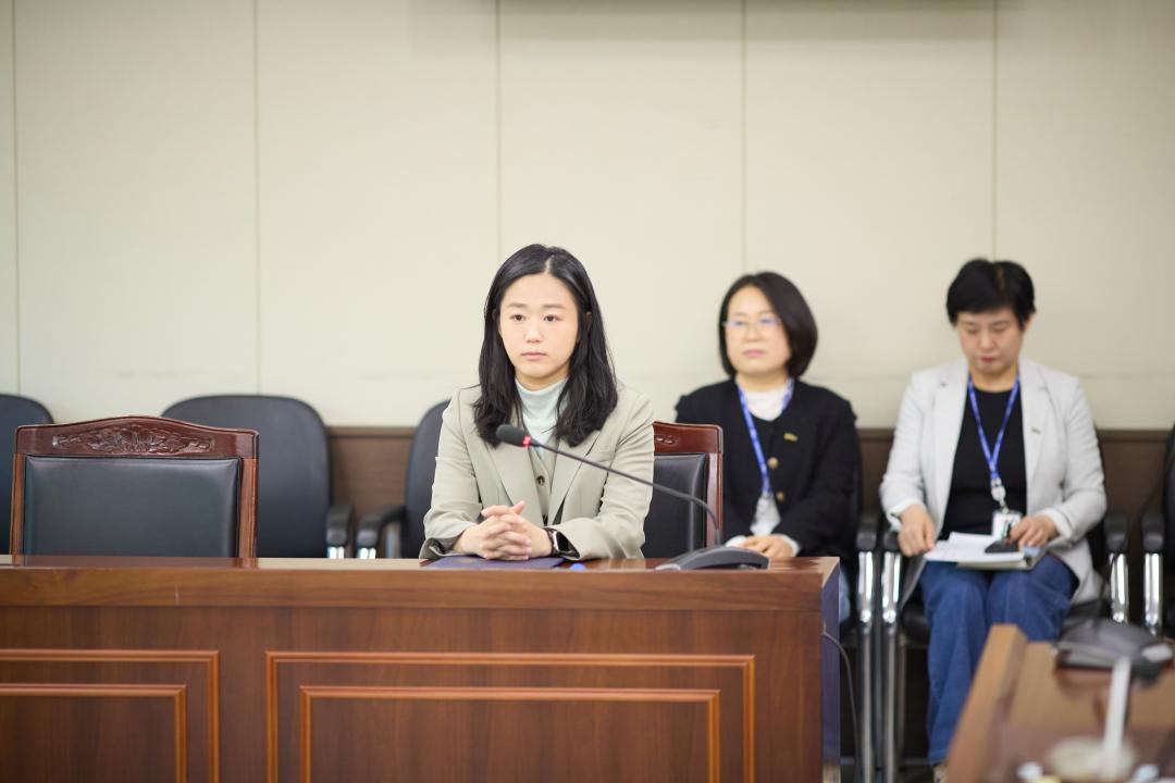 '상임위 위원별 제1차 회의 (제292회 임시회)' 게시글의 사진(38) '20250411 상임위 위원별 제 1차 회의 (제292회 임시회)-092.jpg'
