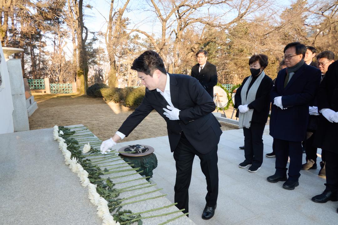 '현충탑 참배' 게시글의 사진(35) '20260102 현충탑 참배-073.jpg'