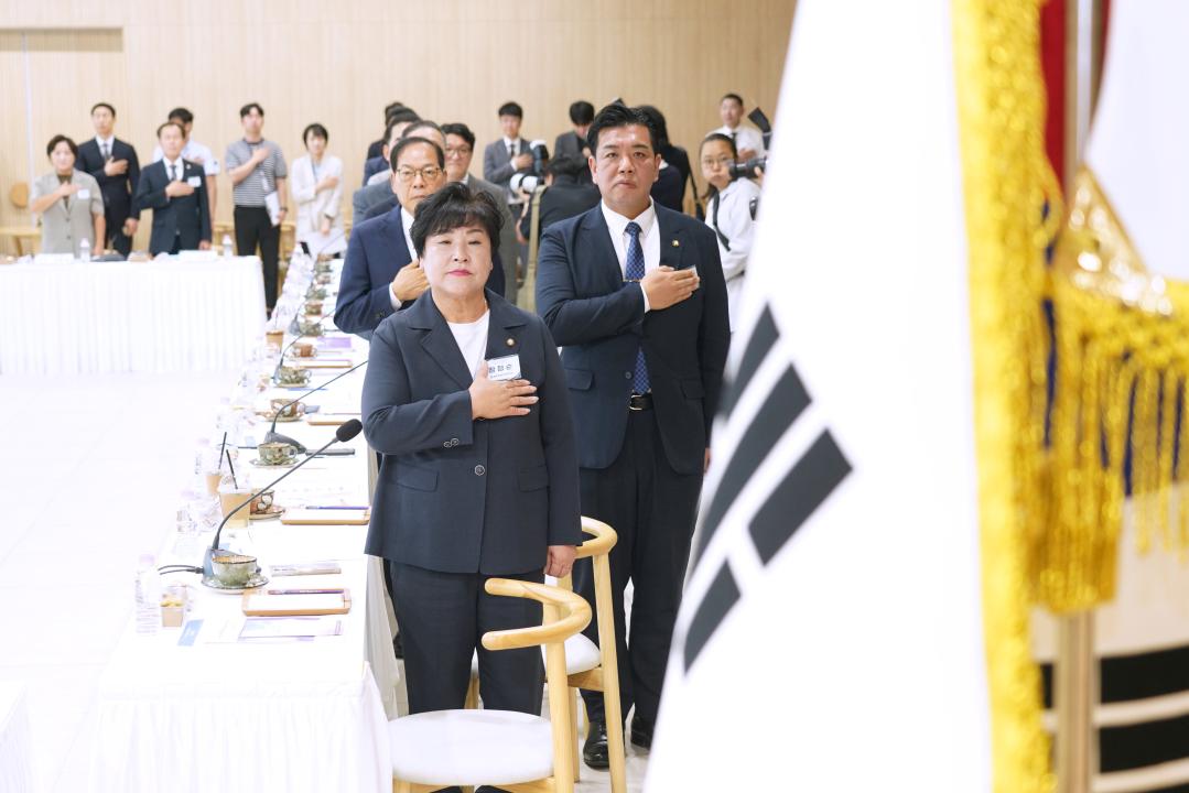 '경기도시·군의회의장협의회 제184차 정례회의' 게시글의 사진(4) '20260908 경기도시·군의회의장협의회 제184차 정례회의 N_13.jpg'