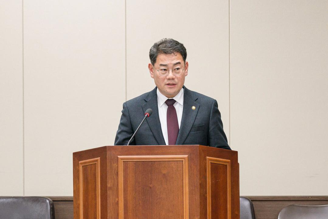'의원연구단체 운영 심의위원회 회의' 게시글의 사진(27) '20250304 의원연구단체 운영 심의위원회 회의 N-31.jpg'