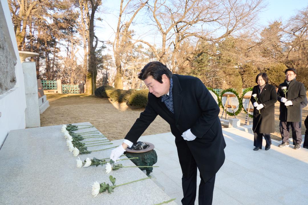 '현충탑 참배' 게시글의 사진(17) '20260102 현충탑 참배-021.jpg'