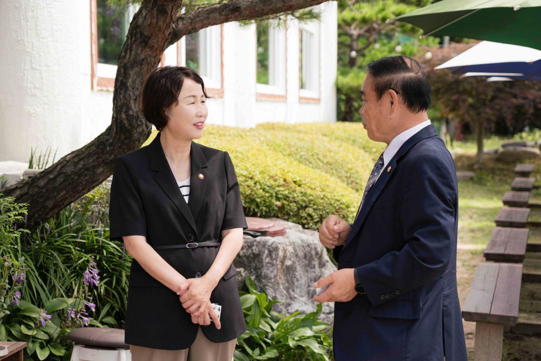 '경기도시·군의회의장 남부권협의회 제52차 정례회의' 게시글의 사진(16) '20240725 경기도시·군의회의장 남부권협의회 제52차 정례회의 L-16.jpg'