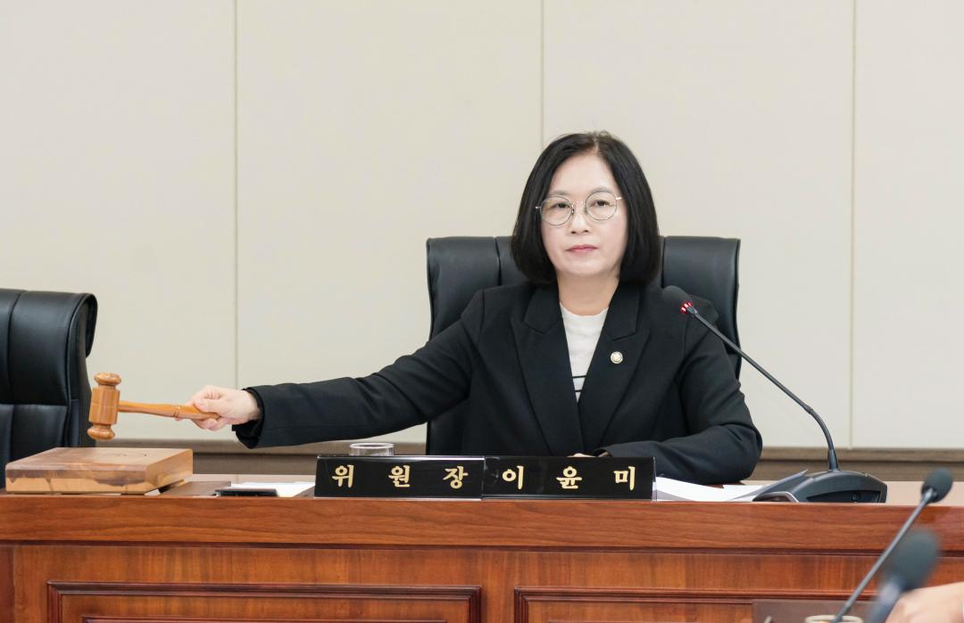 '제296회 폐회 중 의회운영위원회 회의' 게시글의 사진(2) '20251103 제296회 폐회 중 의회운영위원회 회의 N_-11.JPG'