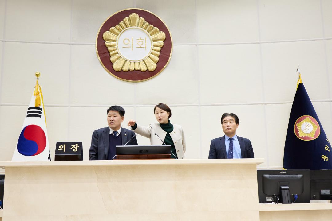 '제28차 대한민국 특례시의회 의장협의회 정례회의' 게시글의 사진(8) '20260127 제28차 대한민국 특례시의회 의장협의회 정례회의-09.jpg'