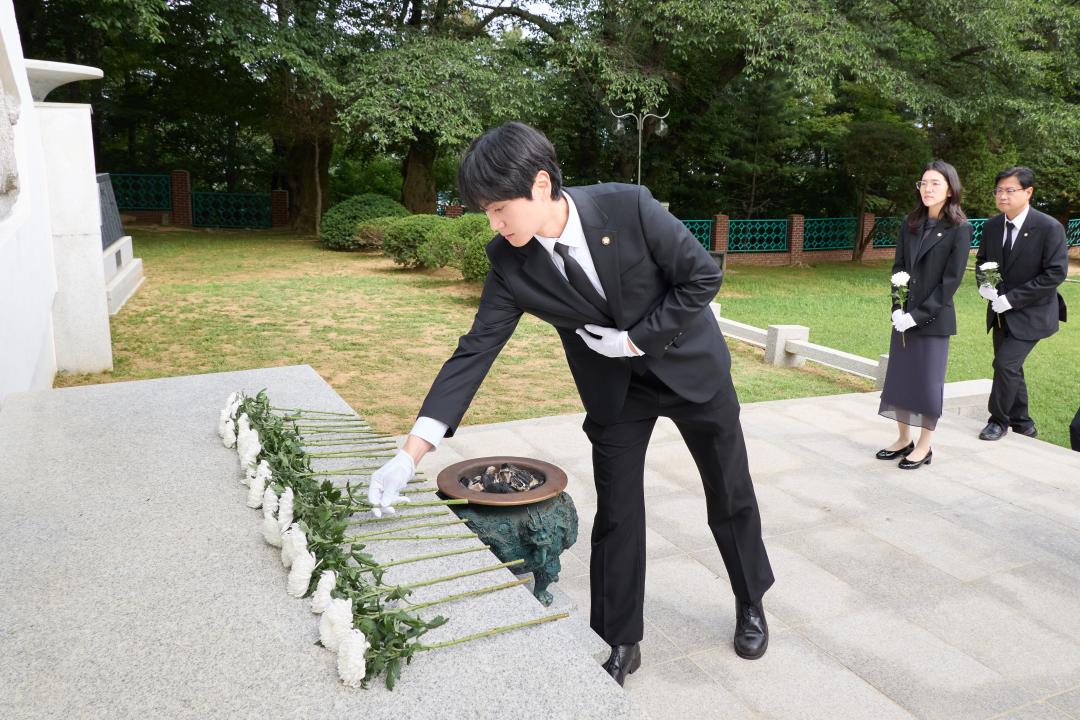 '현충탑 참배' 게시글의 사진(60) '20260702 현충탑 참배-124.jpg'