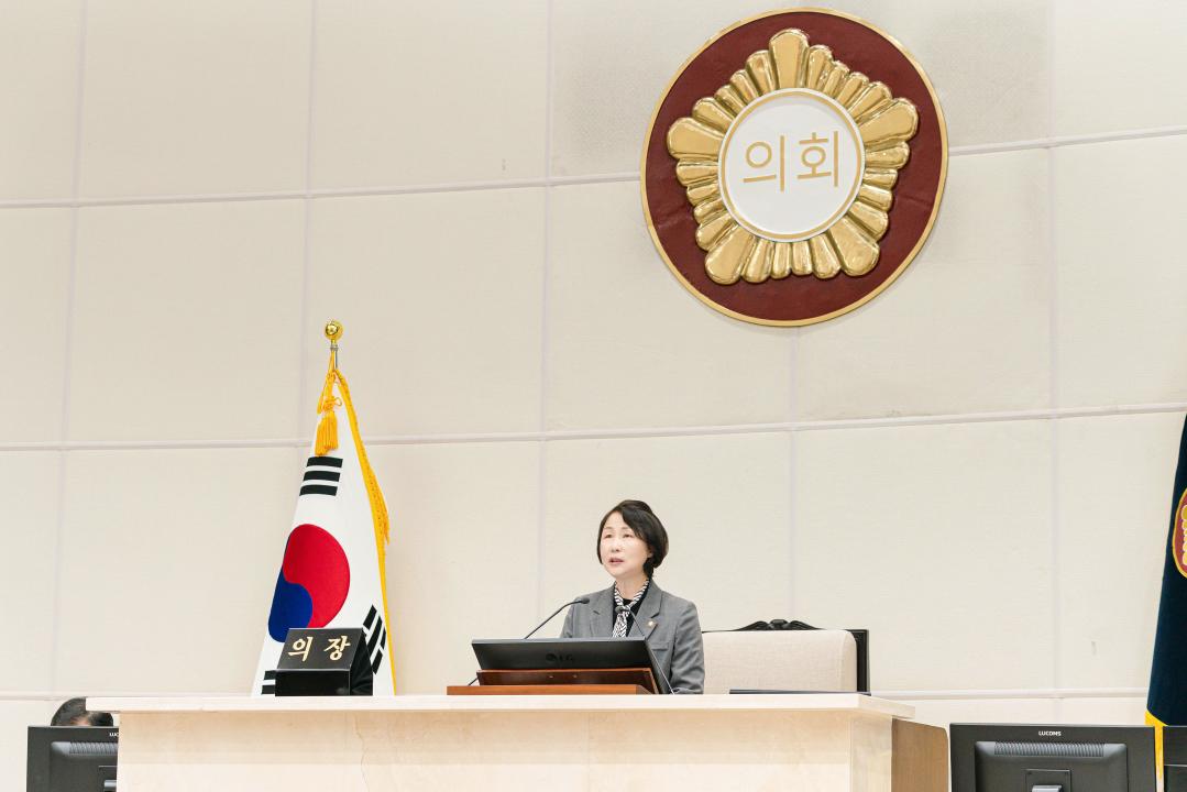 '제291회 임시회 제 1차 본회의' 게시글의 사진(8) '20250310 제291회 임시회 제 1차 본회의 N-3.jpg'