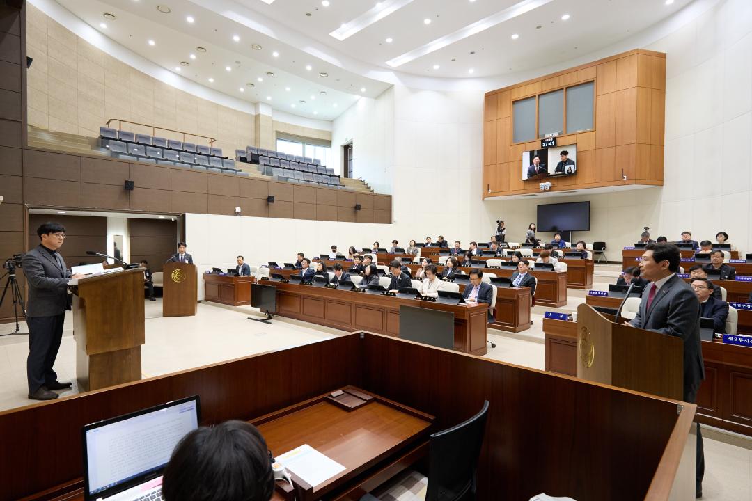 '제291회 임시회 제2차 본회의' 게시글의 사진(12) '20250314 제291회 임시회 제2차 본회의-20.jpg'