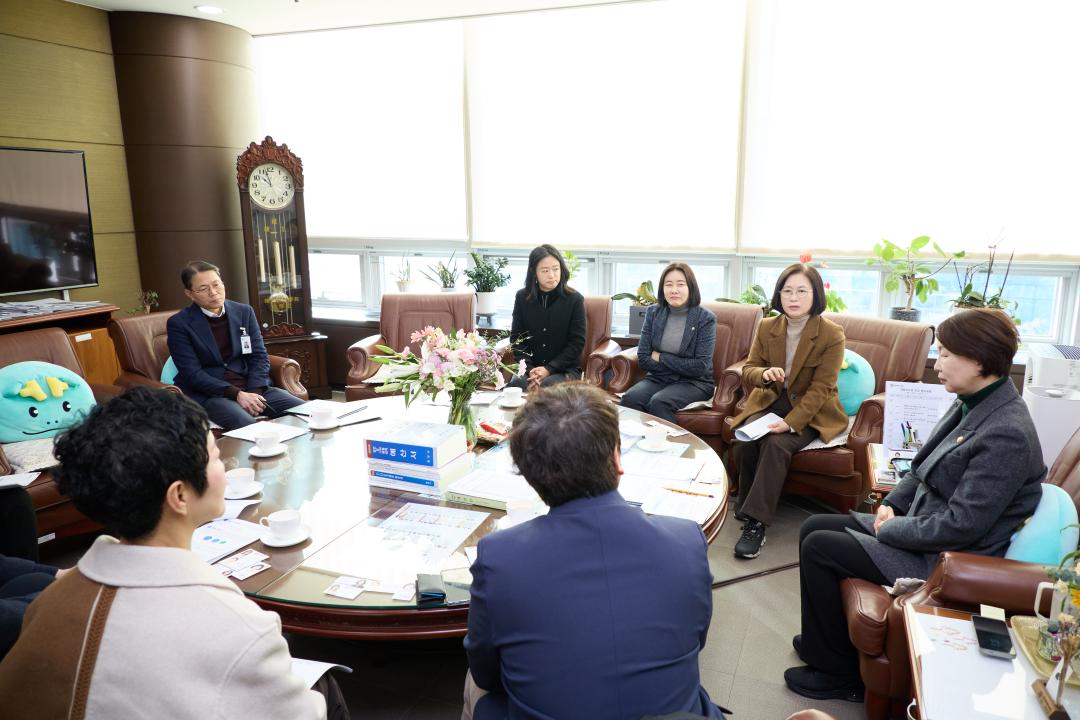 '원주시의회 원주특례시추진특별위원회 방문' 게시글의 사진(8) '20260130 원주시의회 원주특례시추진위원회 벤치마킹-16.jpg'