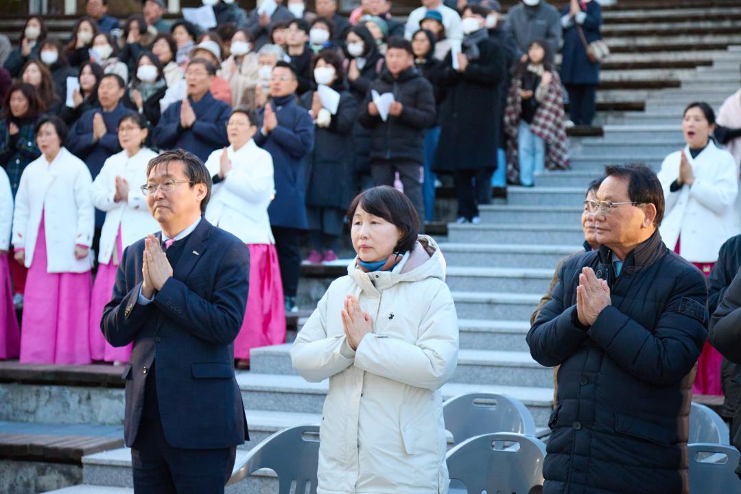 '2025 용인시민연등축제 봉축점등식' 게시글의 사진(16) '20250413 2025 용인시민연등축제 봉축점등식-08.jpg'