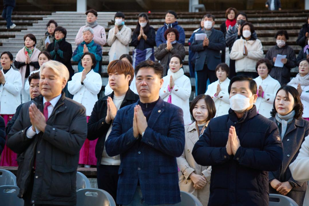 '2025 용인시민연등축제 봉축점등식' 게시글의 사진(17) '20250413 2025 용인시민연등축제 봉축점등식-09.jpg'