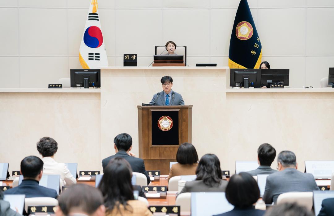 '제297회 제2차 정례회 제4차 본회의' 게시글의 사진(10) '20251212 제297회 제2차 정례회 제4차 본회의 N-7.JPG'