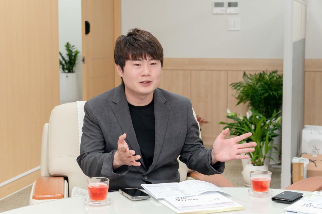'의원연구단체 경제발전 연구회 벤치마킹(고흥,여수)' 게시글의 사진(25) '20250630~0702 의원연구단체 경제발전 연구회 벤치마킹(고흥,여수) (60).jpg'