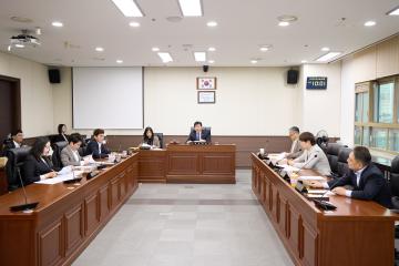 상임위위원회별 제1차 회의 ( 제302회 임시회 )