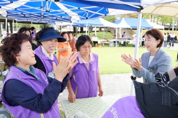 작은나눔 큰사랑 일일찻집 바자회