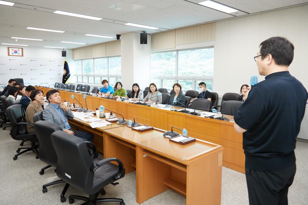 '용인특례시의회 의원연구단체 용인, 역사종교문화 여행의 시작, 연구용역 중간보고회 개최' 게시글의 사진(4) '20240910 의원연구단체 용인, 역사종교문화 여행의 시작, 연구용역 중간보고회(3).jpg'